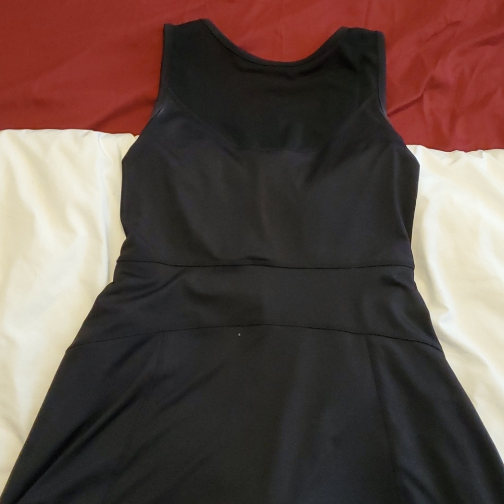 XS Athletic Dress W Front Zip & Shorts - Joe Fresh - Picture 4 of 7